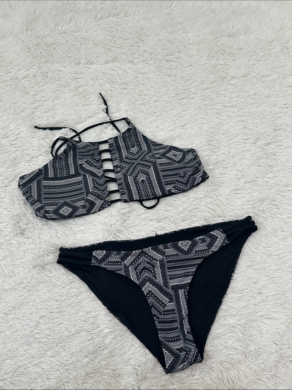 🦊 TiniBikini Bikini